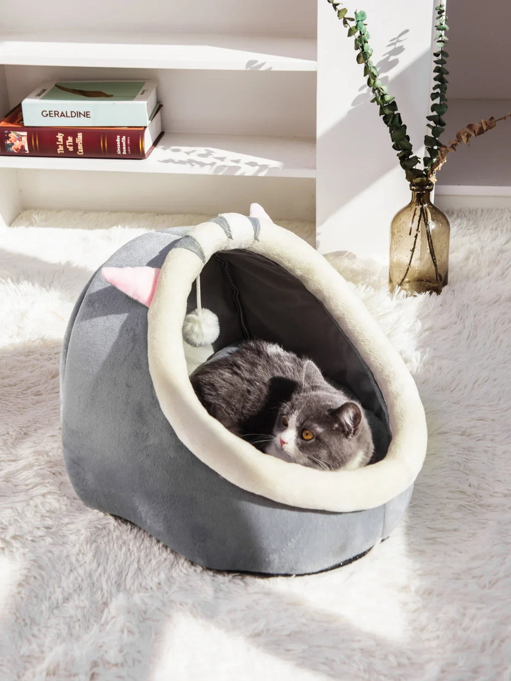 Four Seasons Semi-Enclosed Cat Nest Bed — Soft & Cozy Pet Sleeping Cave